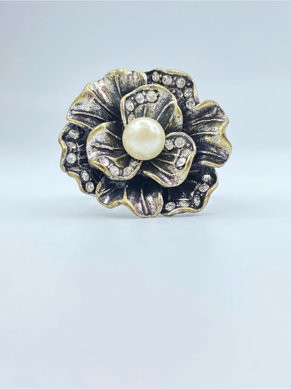 Vintage-Inspired Gold Flower Ring with Pearl and Crystals Adjustable Size